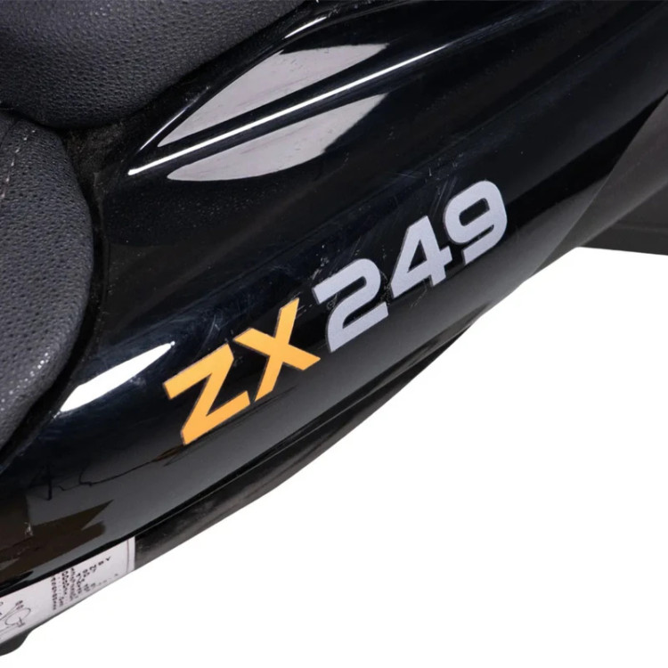 موتور سیکلت دینو مدل ZX-249 با توان 27 اسب بخار، خنککننده آبی، 4 سوپاپ،